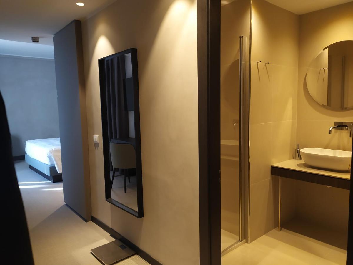 Diana Grand Hotel Аласио Екстериор снимка