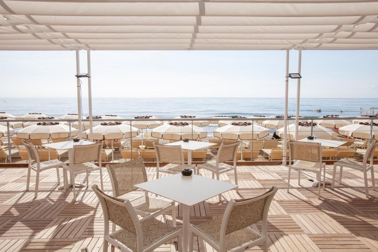 Diana Grand Hotel Аласио Екстериор снимка